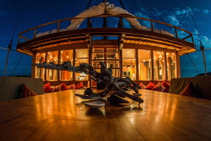 Night time on the liveabord Silolona; the best ship that ... by Paul Colley 